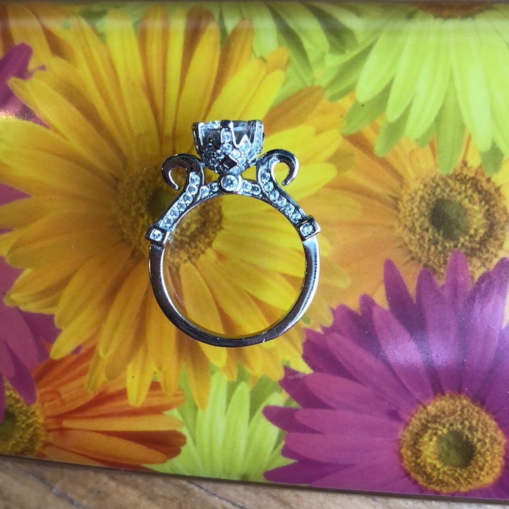 Size 5.5 sterling silver CZ ring